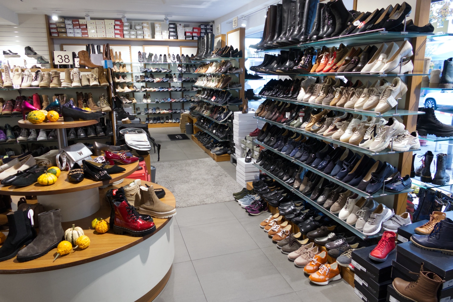 Schuh Roitzheim – Schuheinzelhandel